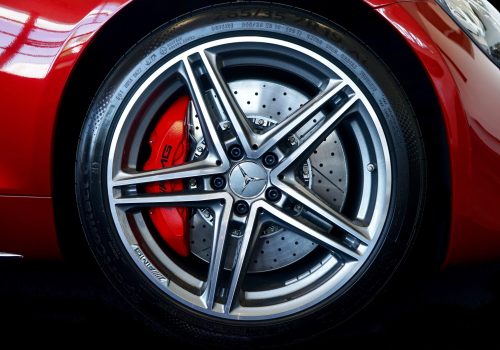 alloy-wheel-2417026